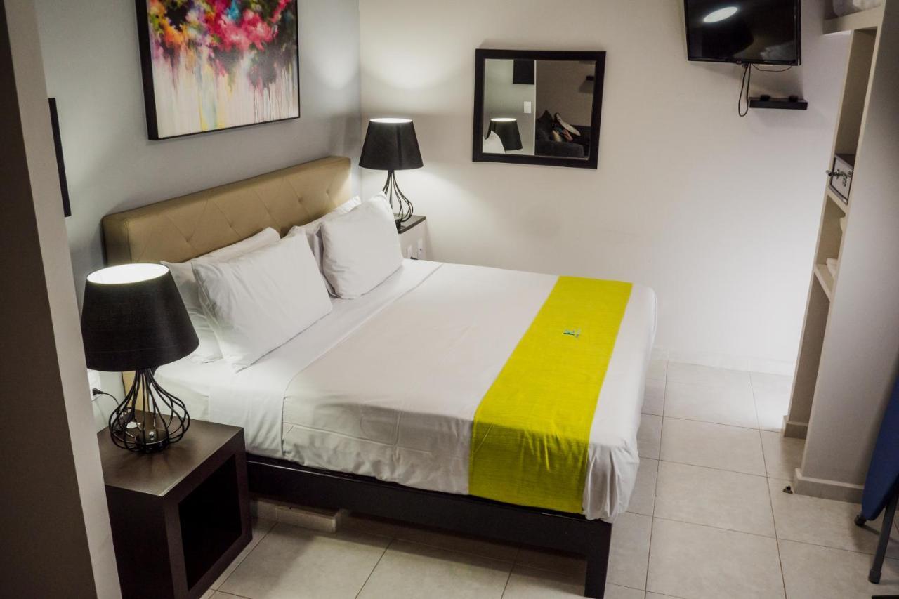 Hotel Careyes Коацакоалкос Екстериор снимка