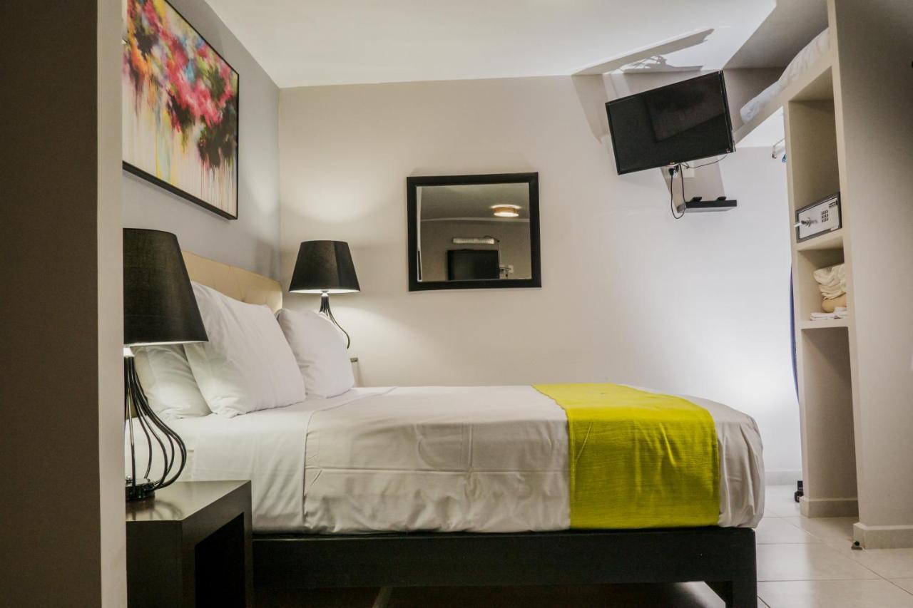 Hotel Careyes Коацакоалкос Екстериор снимка