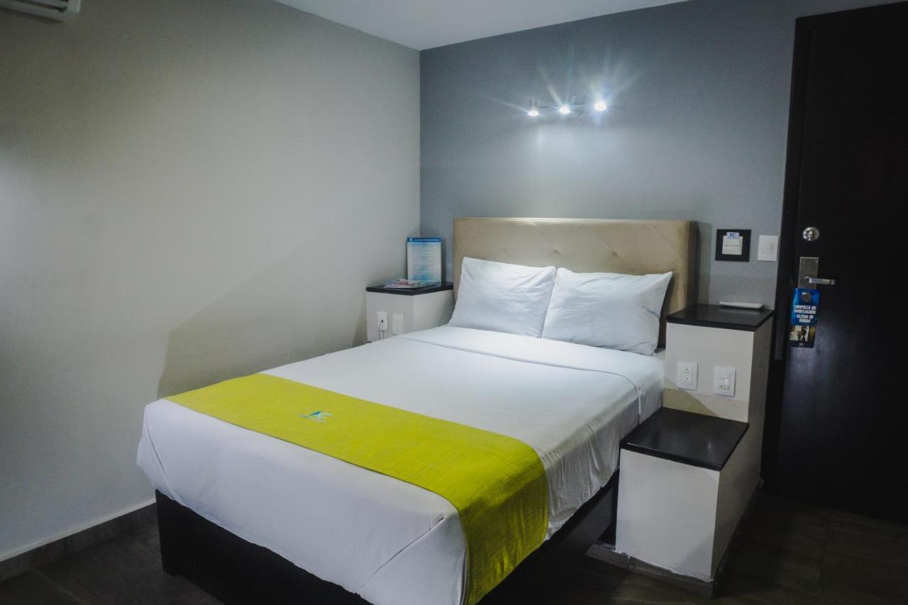 Hotel Careyes Коацакоалкос Екстериор снимка